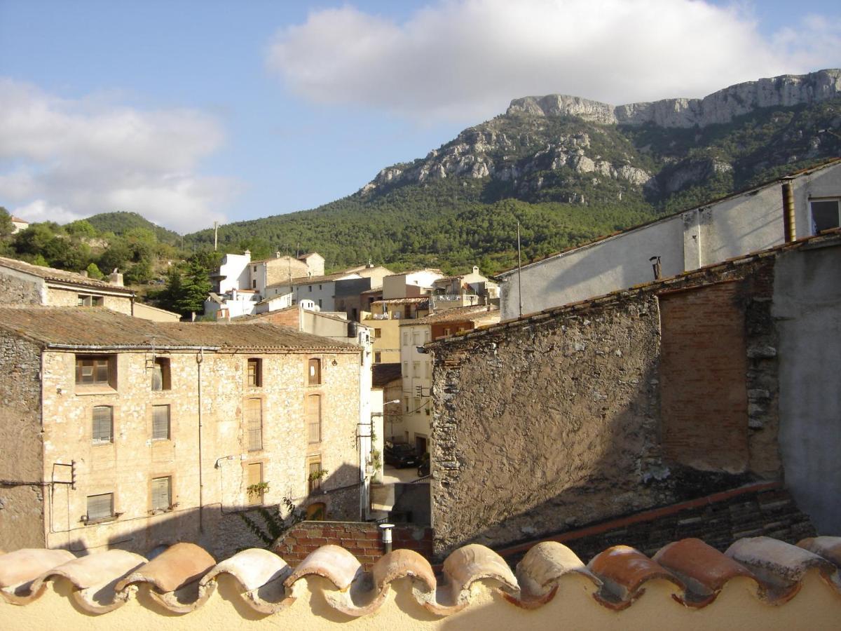 Ca La Monica Guest House Torre de Fontaubella Bagian luar foto